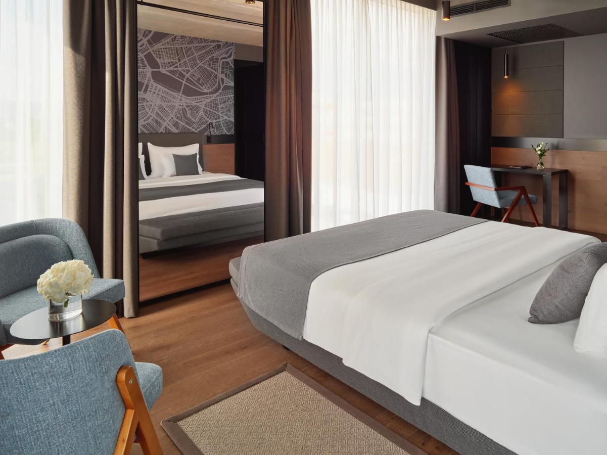 Moevenpick Hotel 4*