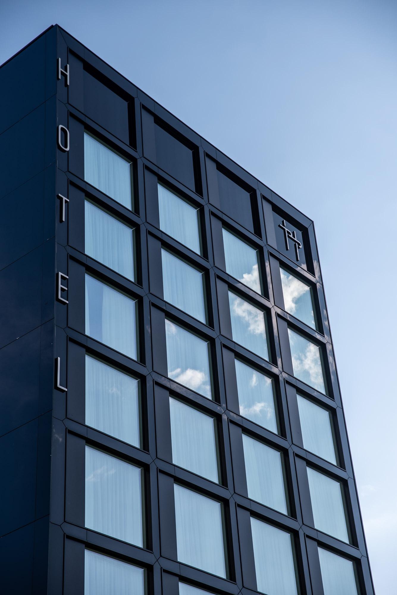 Hotel Moevenpick 4*
