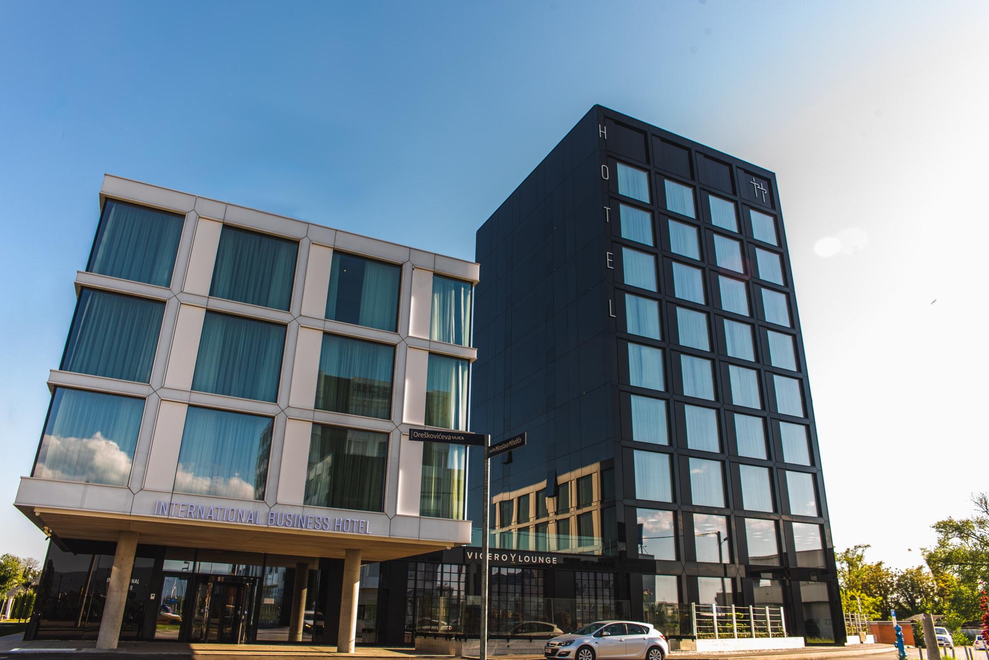 Hotel Moevenpick 4*